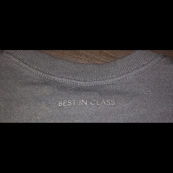 ROCAWEAR “best in class” Cropped Tshirt - Picture 3 of 5